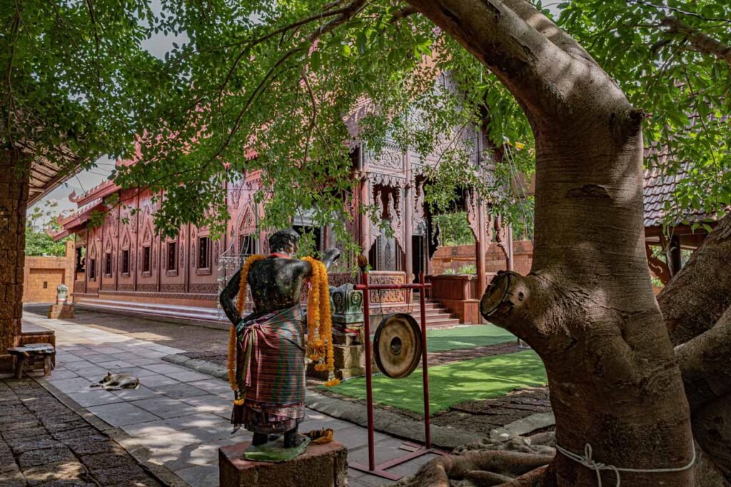 Ang Suwan Temple