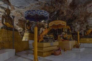 Tham Kiriwong Cave