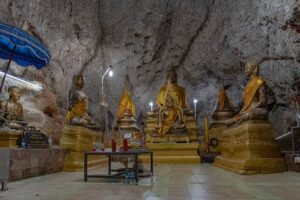 Tham Kiriwong Cave
