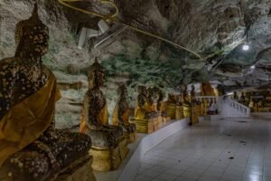 Tham Kiriwong Cave