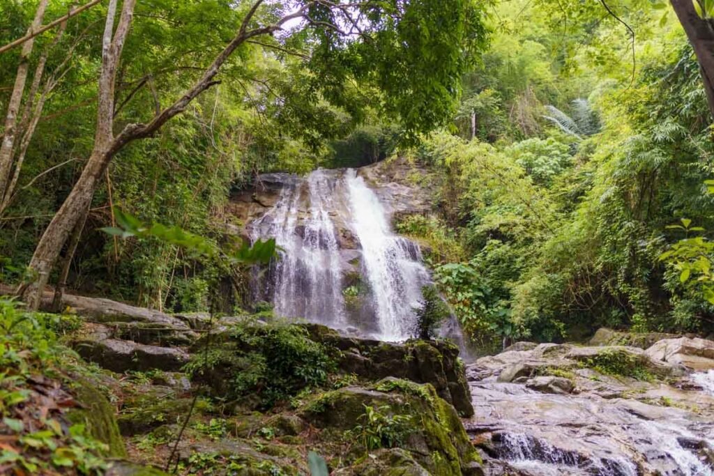 Sai Ku Waterfall