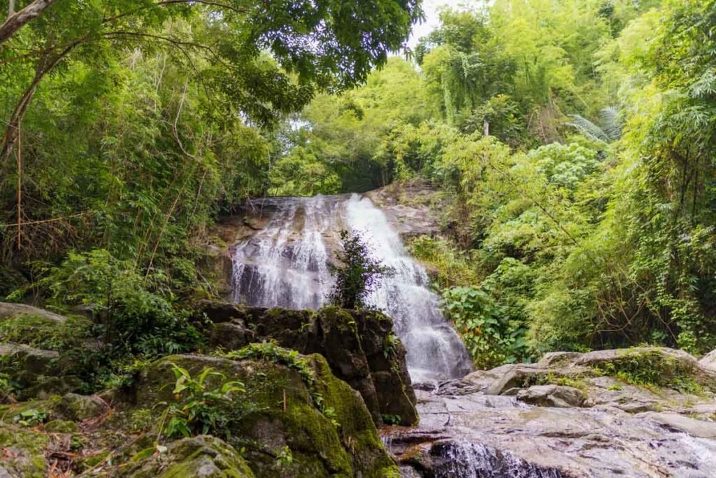 Sai Ku Waterfall