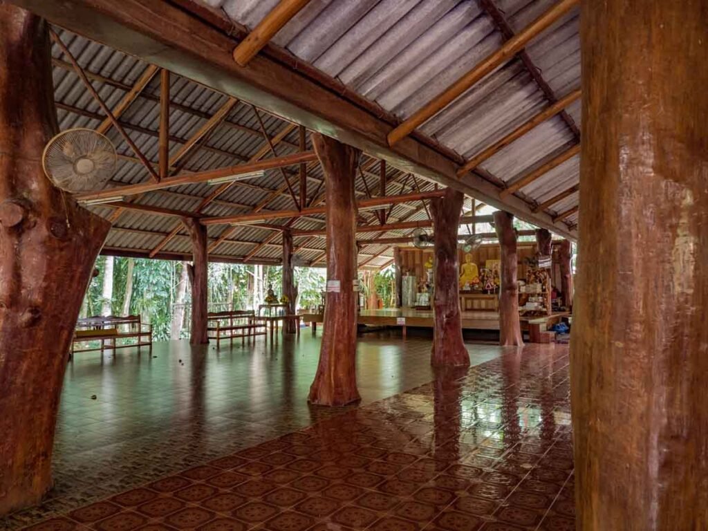 Tham Thale Sap Cave