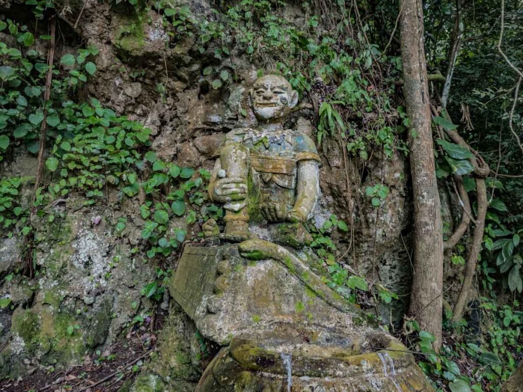 Tham Thale Sap Cave