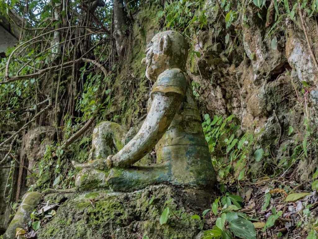 Tham Thale Sap Cave